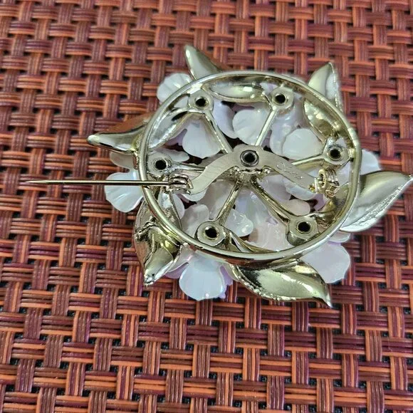 Vintage Coro Brooch - Picture 2 of 4